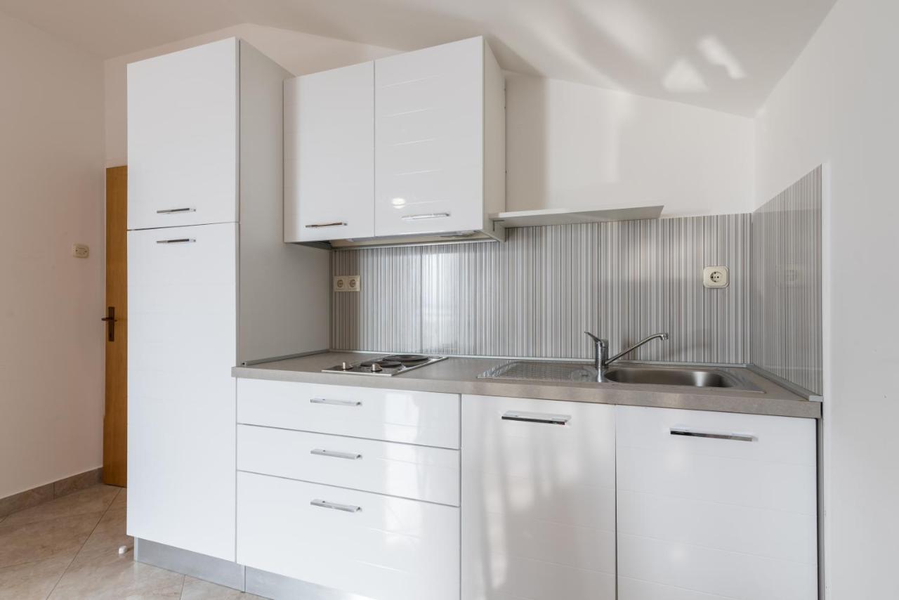 מאלינסקה Apartments Vila Dk מראה חיצוני תמונה